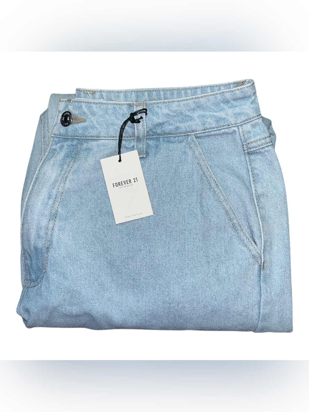 Forever 21 Light Wash High-Rise Women's Jeans